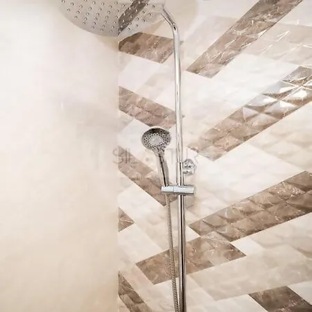 Juan Escalante By Silastur Oviédo